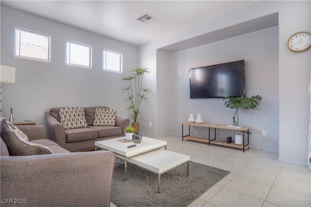 2401 Predera Ave - Photo 3 of 11