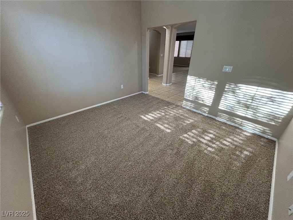 10410 Timber Star Ln - Photo 6 of 36