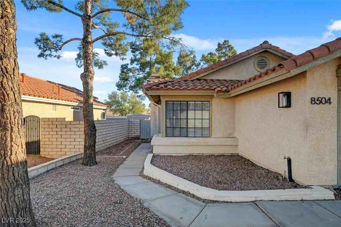 8504 Manalang Road - Photo 4 of 37