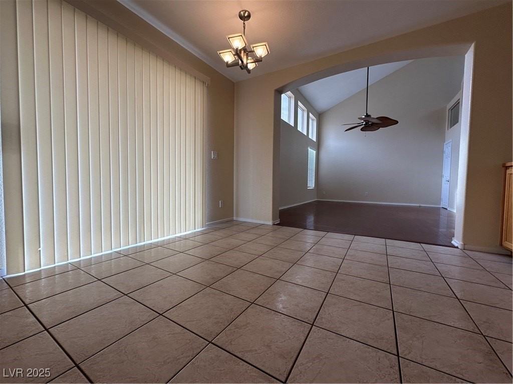 821 Dancing Vines Ave - Photo 5 of 25