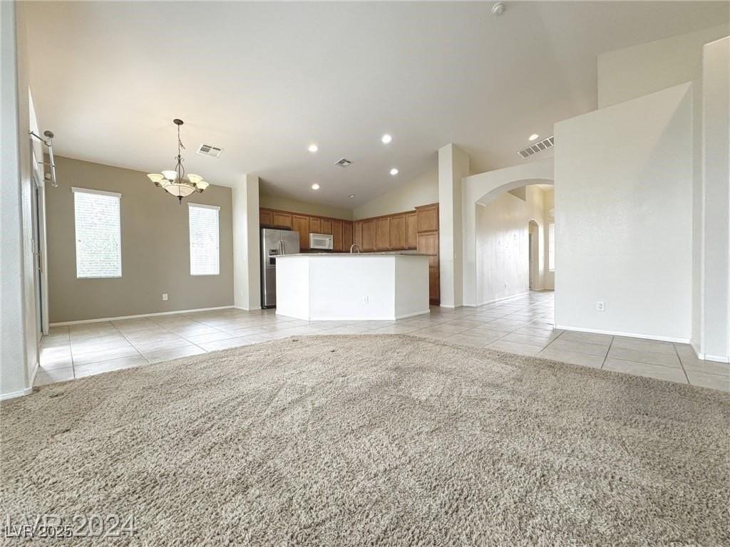 8296 South Monte Cristo Way - Photo 4 of 33