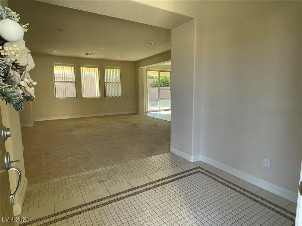 315 Bridgeton Cross Ct - Photo 5 of 39