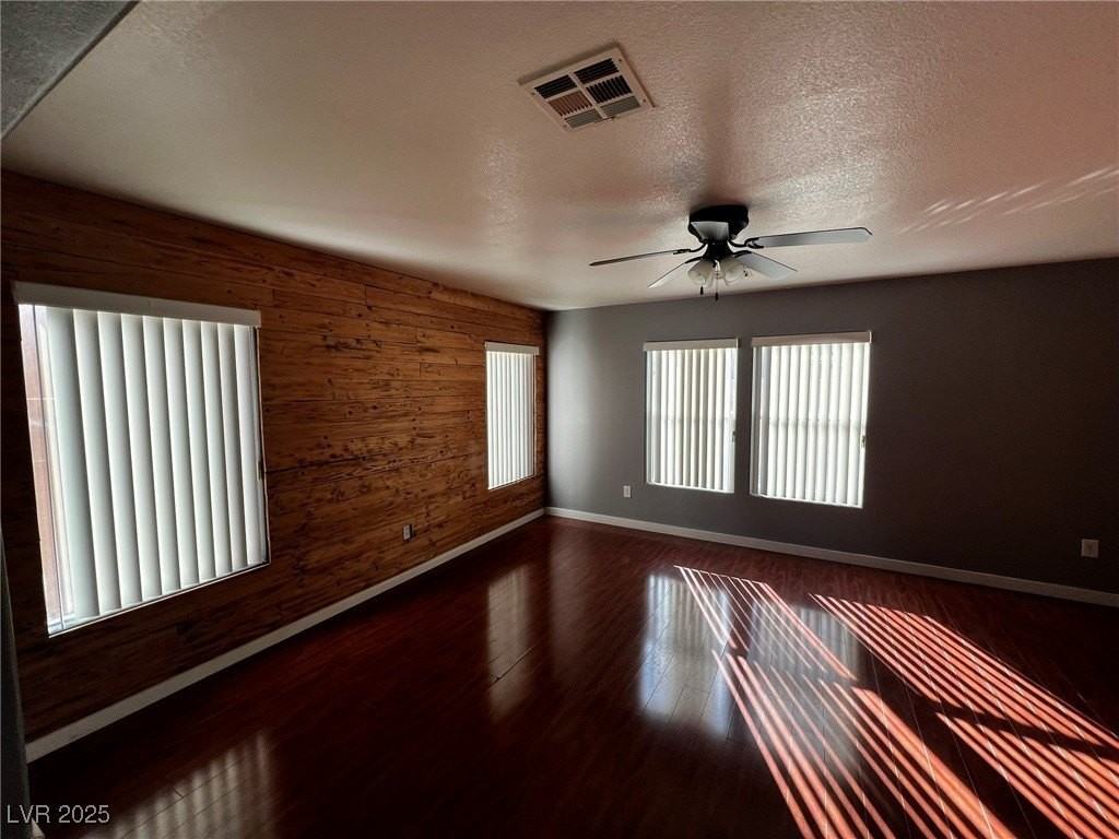 6593 Pacific Screech Place - Photo 3 of 20