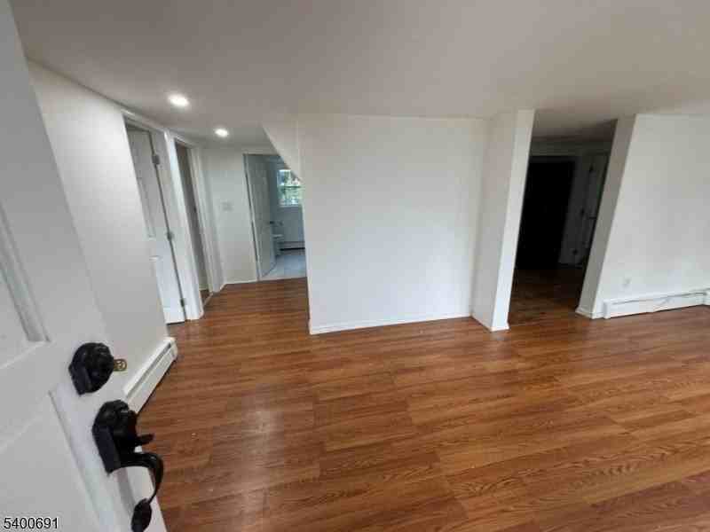 22 Spring Lane - Photo 5 of 12