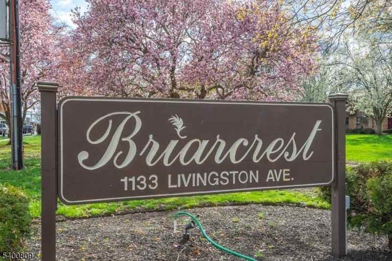 1133 Livingston Ave #14 - Photo 2 of 23