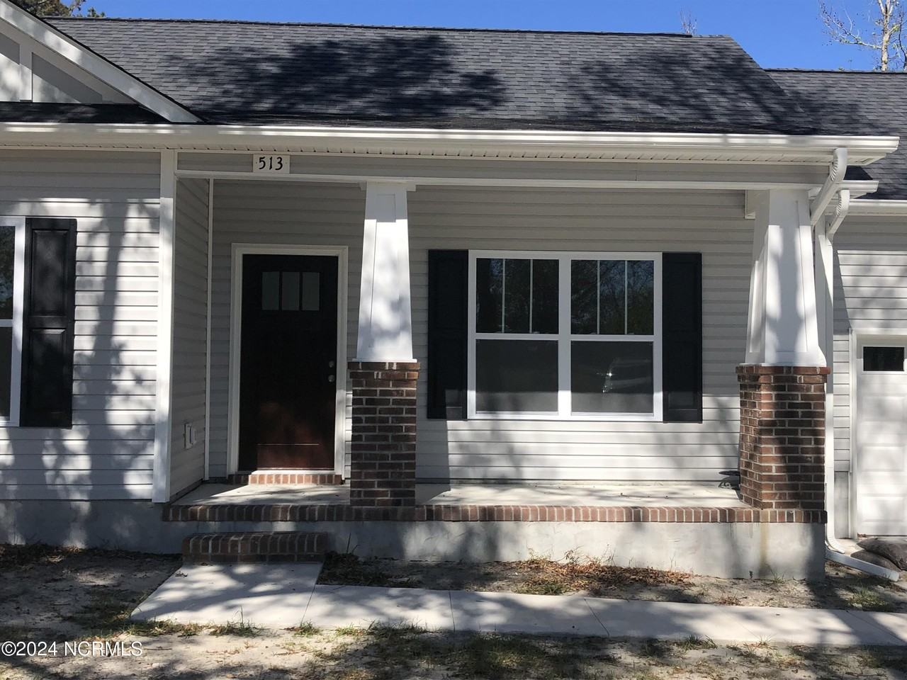 513 Peru Rd - Photo 3 of 29