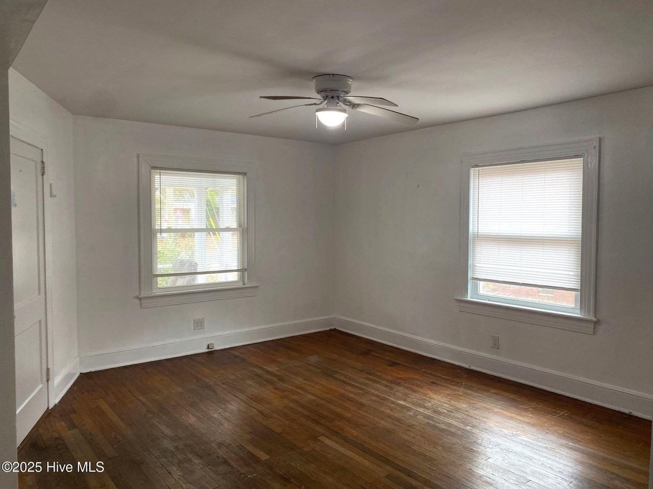 1502 E 4th St Unit 1504 #1504 - Photo 5 of 11