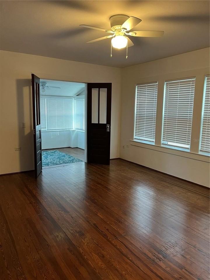 302 W Wall St - Photo 4 of 37