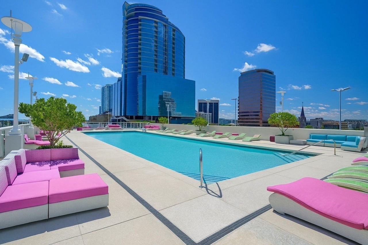 150 E Robinson St #29B - Photo 3 of 27