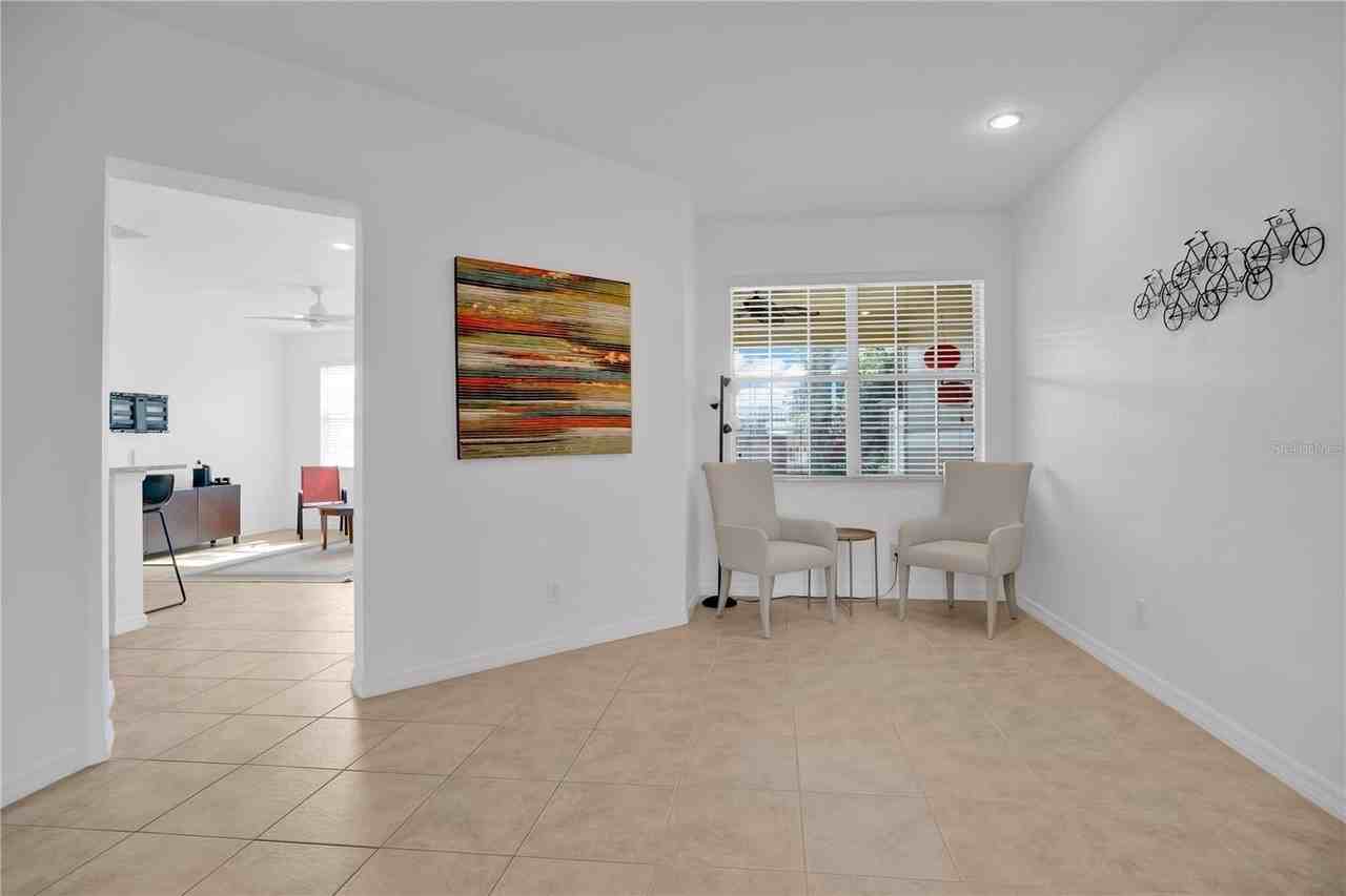 419 Harbor Winds Court - Photo 6 of 39