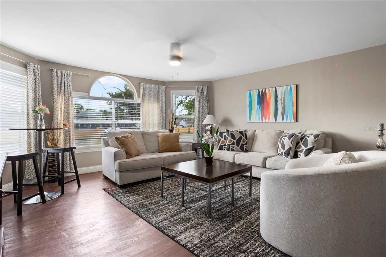 2749 N Poinciana Blvd #15 - Photo 4 of 35