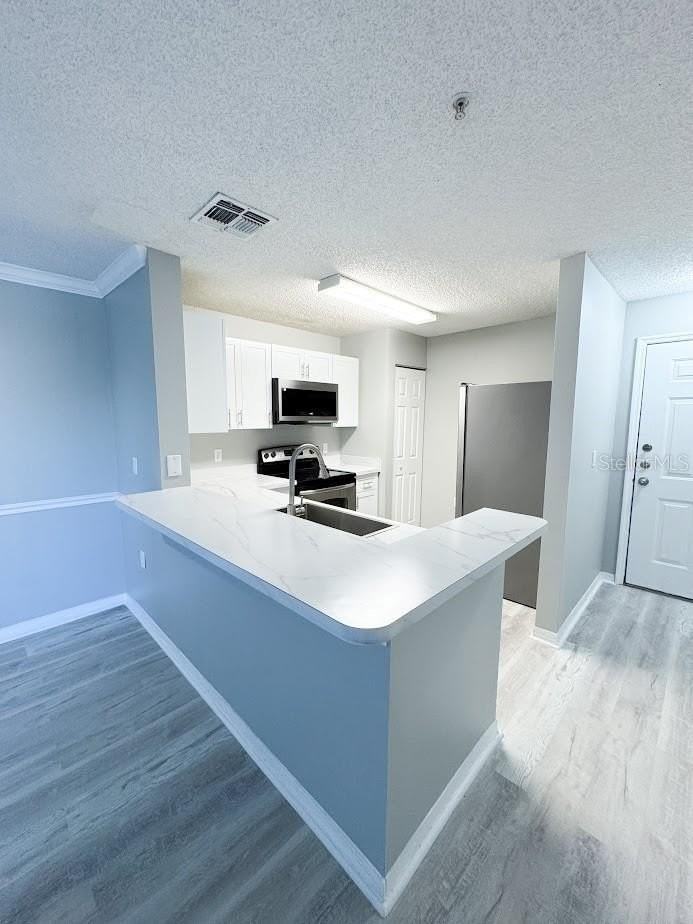 1919 Summer Club Drive #309 - Photo 7 of 35