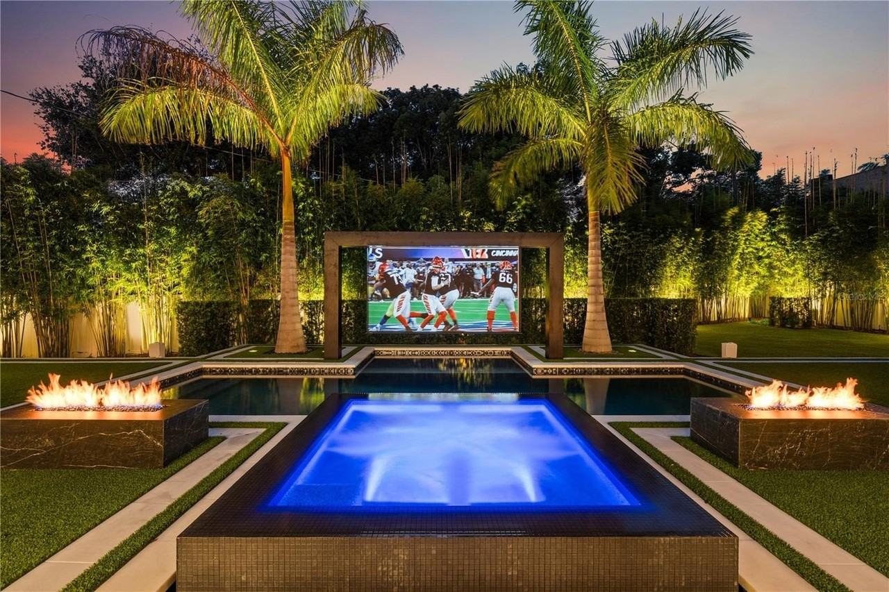 1221 Richmond Rd - Photo 2 of 43