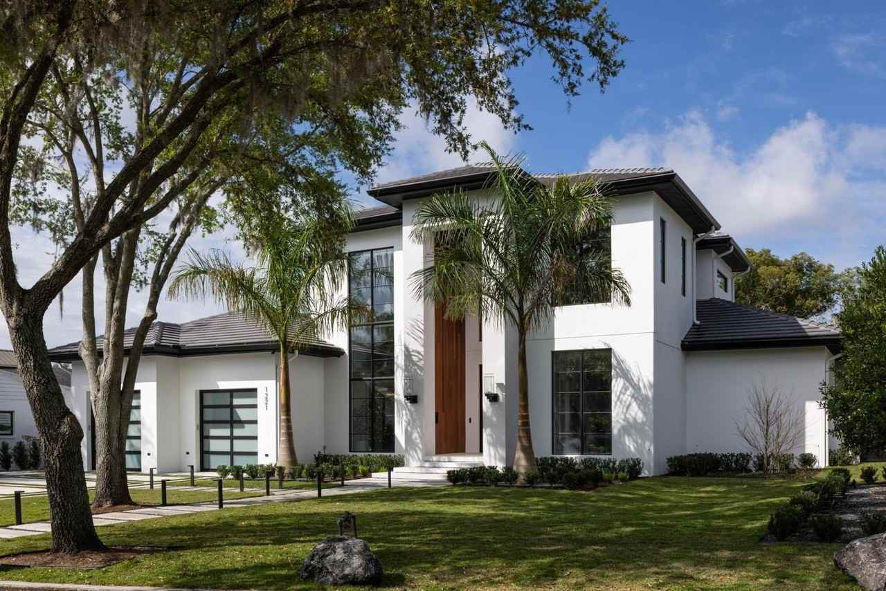 1221 Richmond Rd - Photo 6 of 43