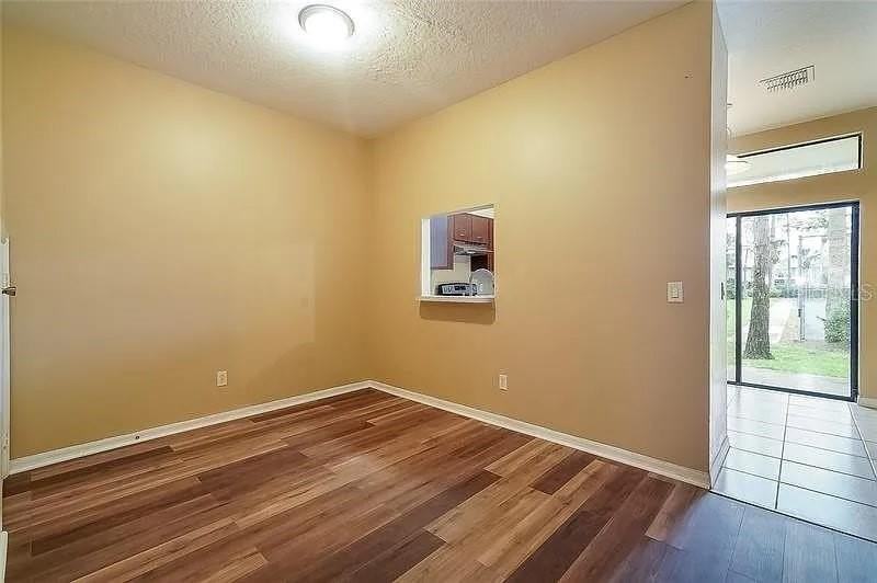 6001 Scotchwood Gln #27 - Photo 5 of 21