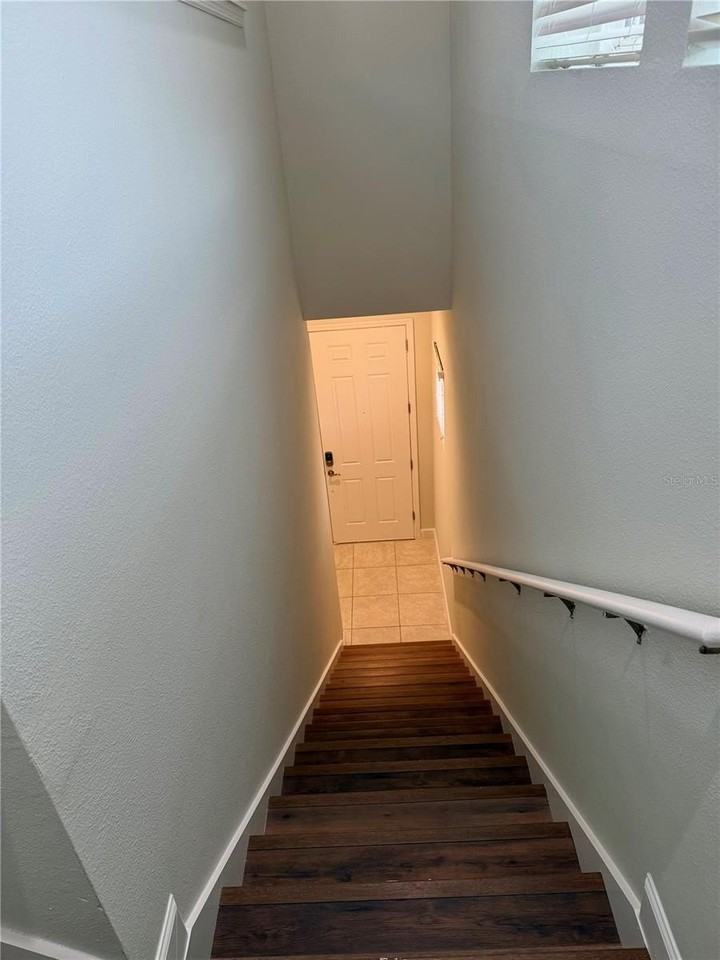 13796 Eliot Avenue - Photo 5 of 22