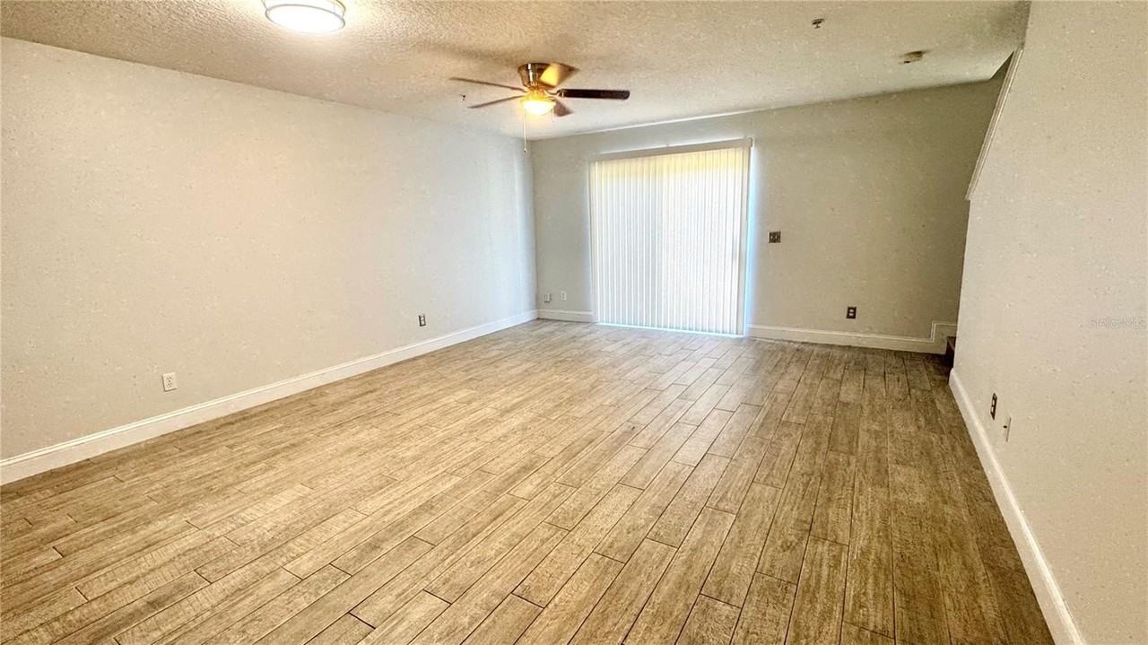 13418 Tea Rose Way #103 - Photo 4 of 28