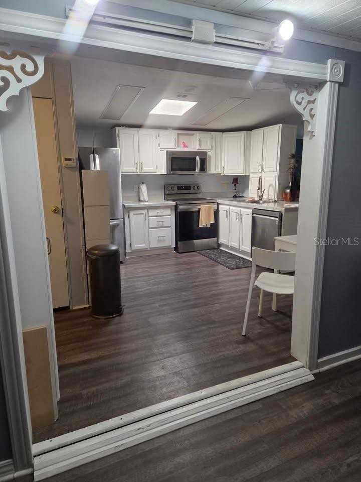 429 Heron Holw - Photo 5 of 26