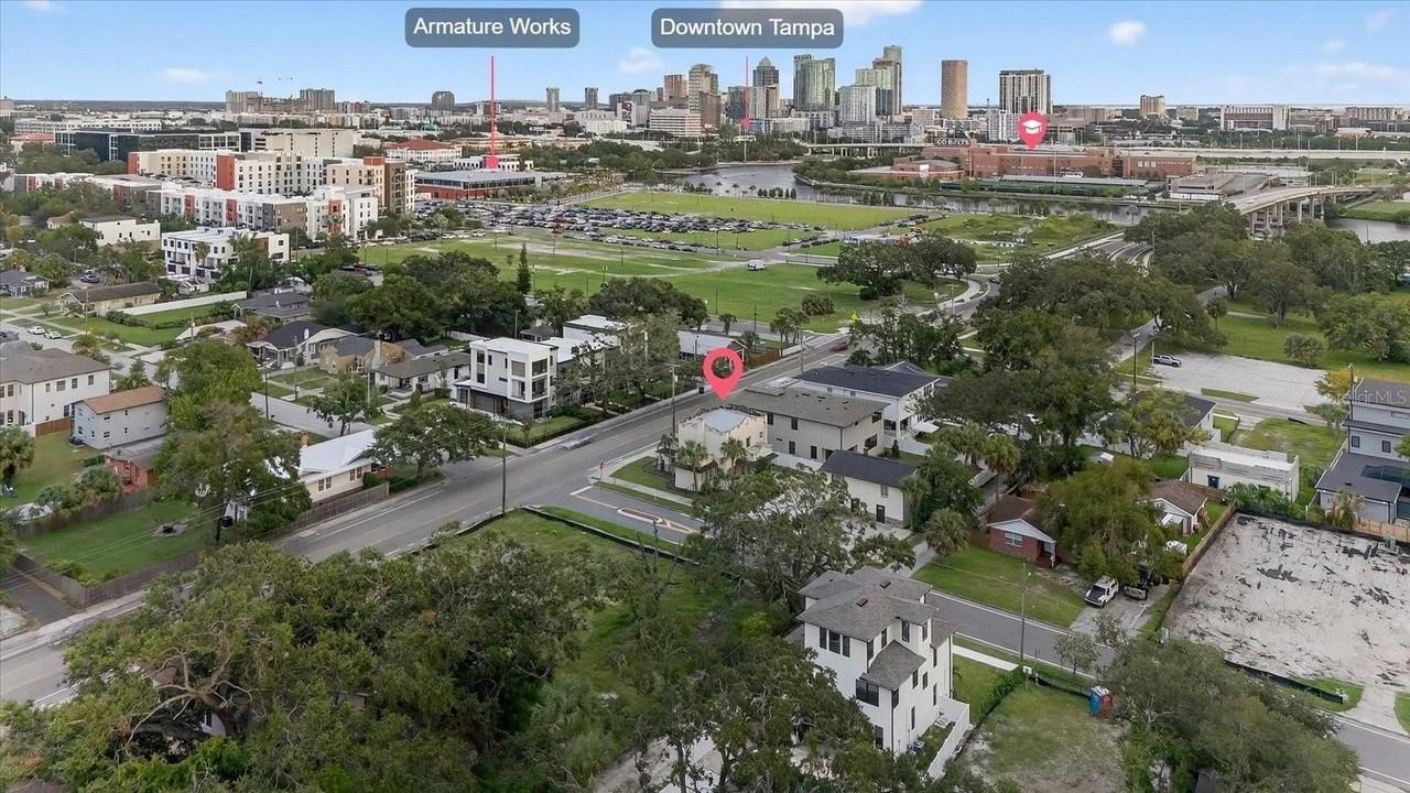 2208 N Boulevard - Photo 3 of 32