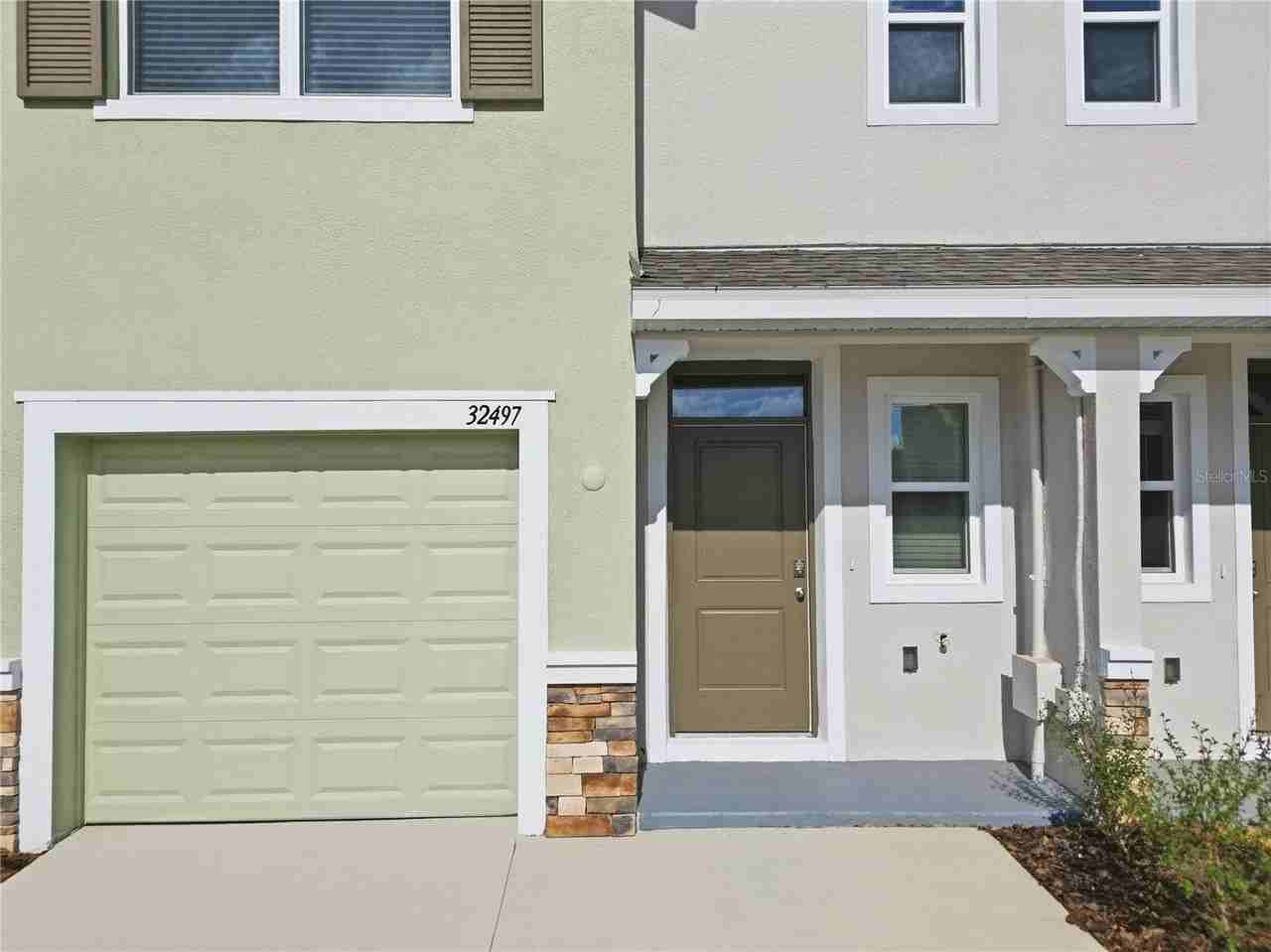 32497 Midsummer Night Ln - Photo 2 of 30