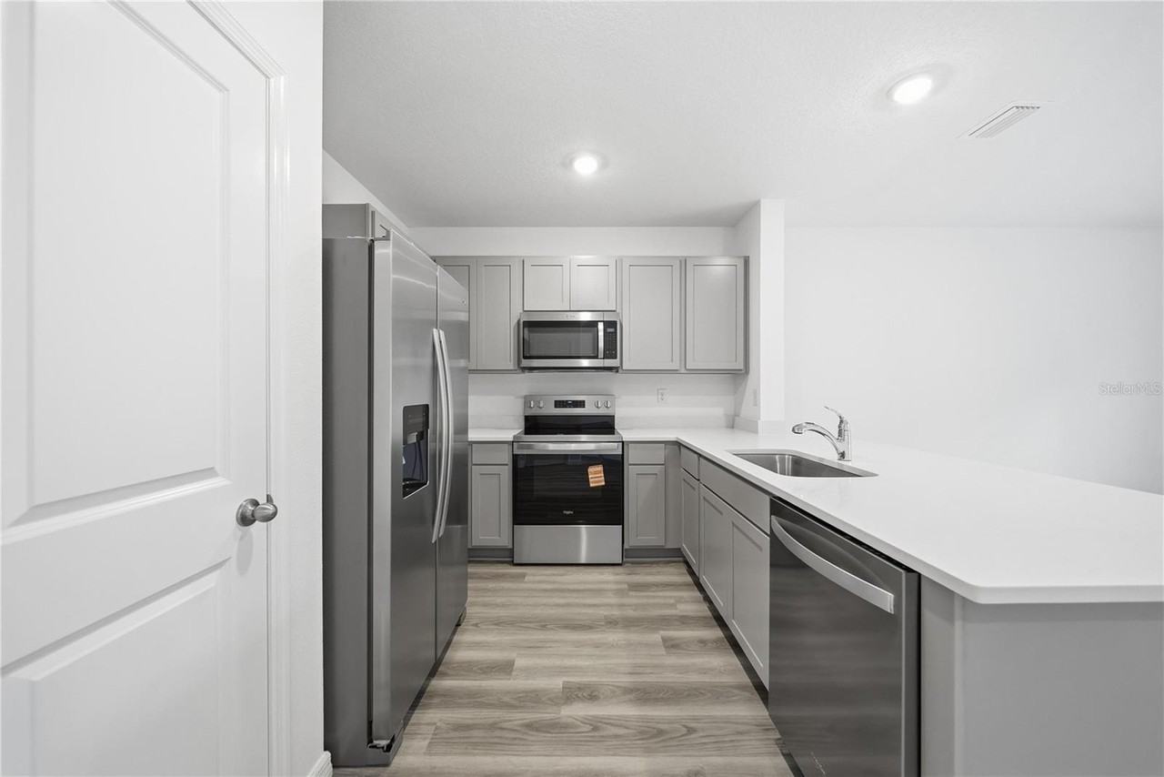 32497 Midsummer Night Ln - Photo 6 of 30