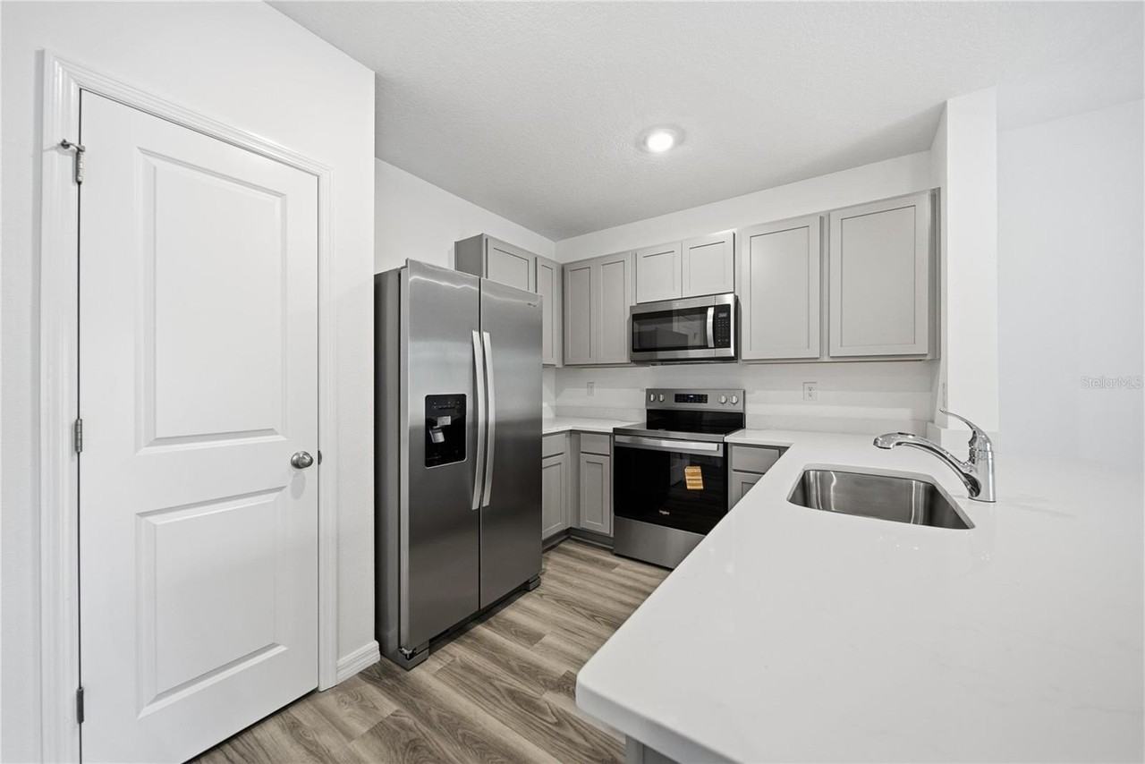 32497 Midsummer Night Ln - Photo 7 of 30