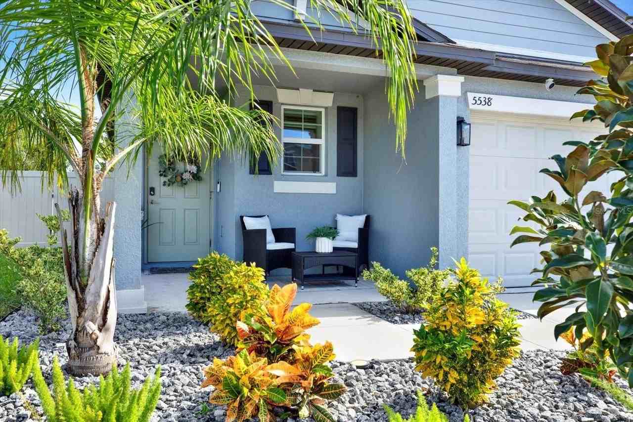 5538 Blue Azure Drive - Photo 2 of 34