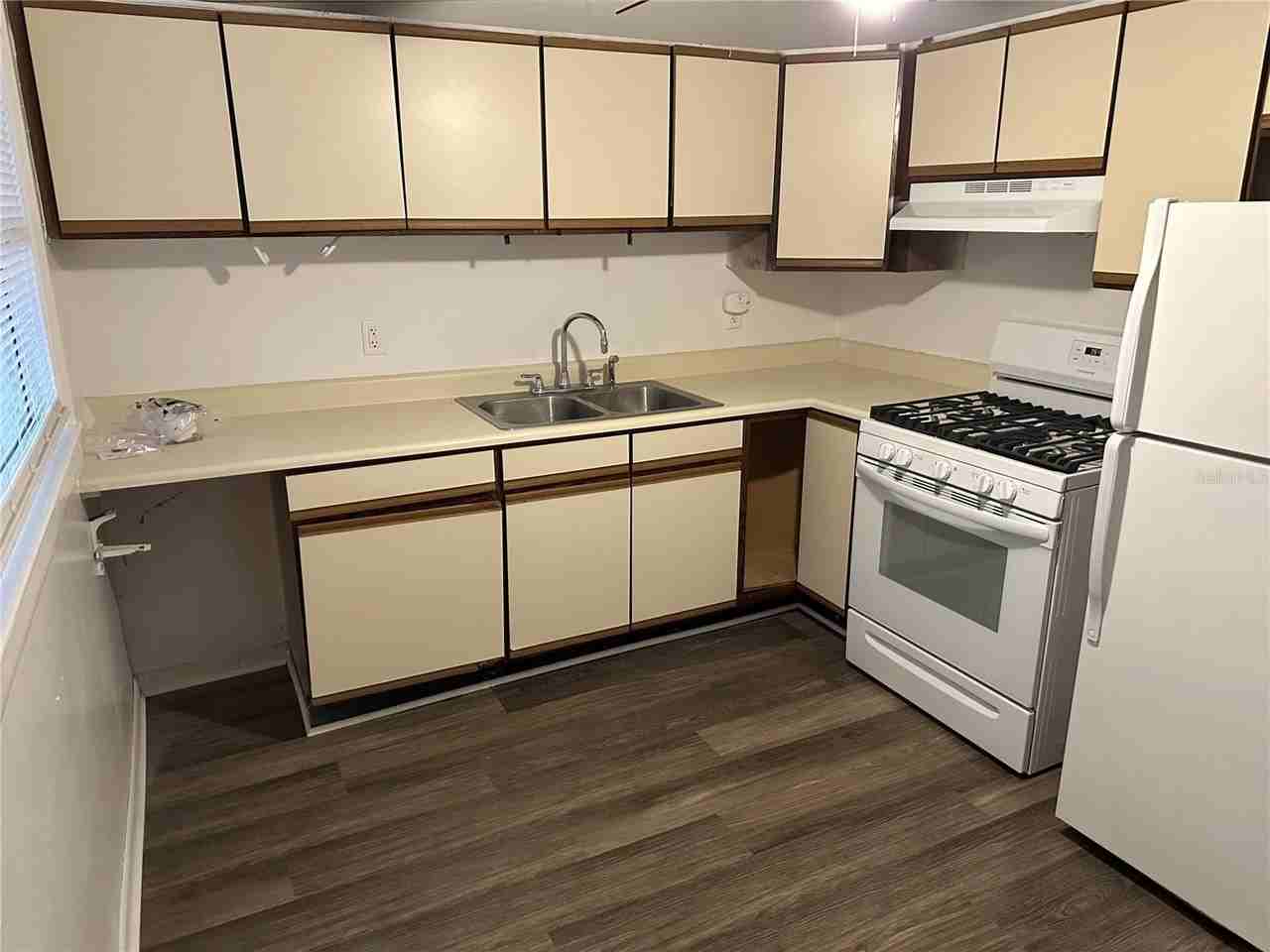 1109 Willow Avenue - Photo 2 of 9