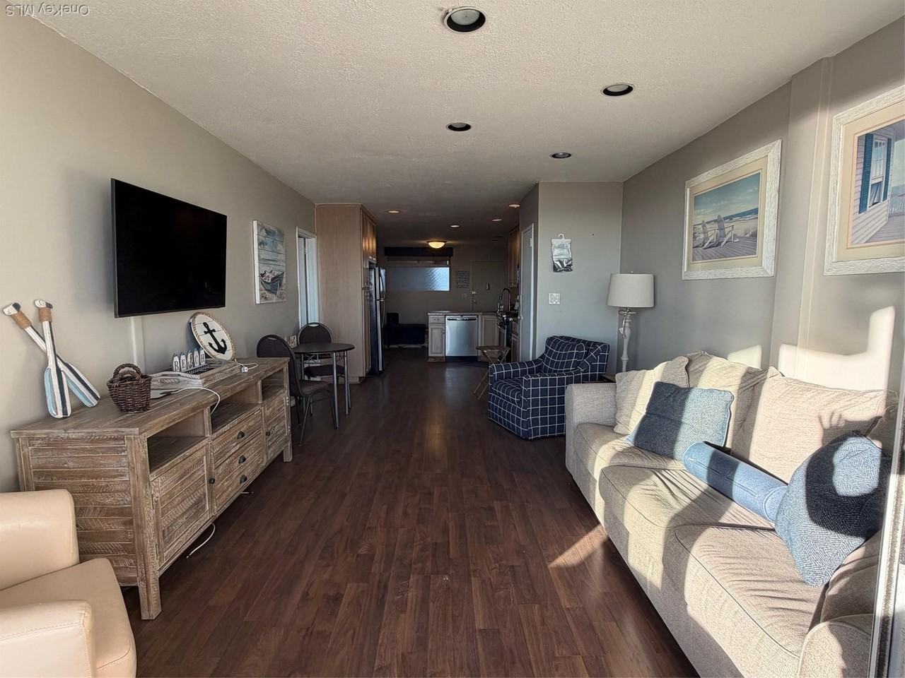 830 Shore Rd Apt 2o #2O - Photo 4 of 19