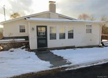 44 1/2 Academy Ave - Photo 1 of 1