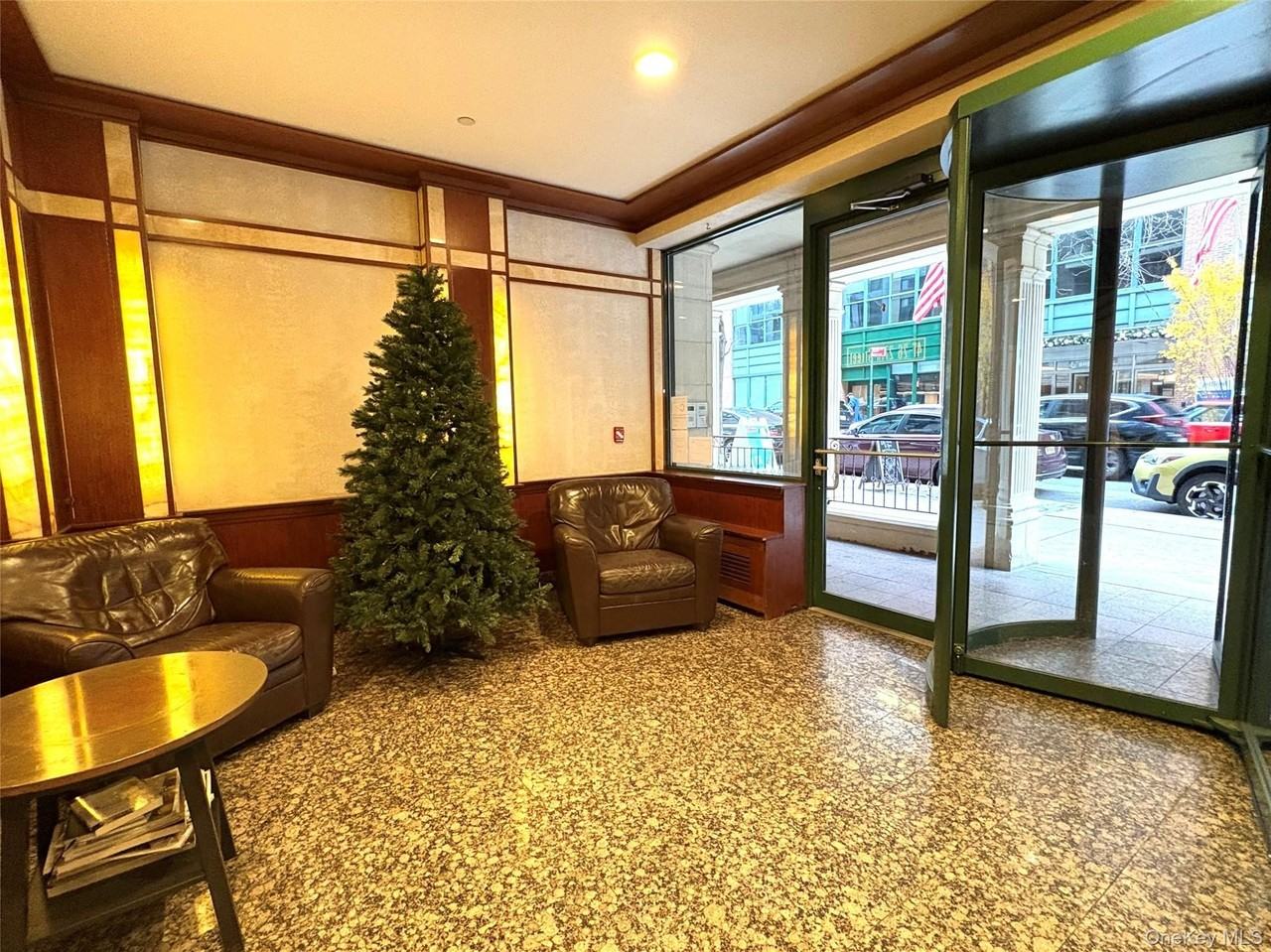 4126 27th St Apt 3g #3G - Photo 4 of 13