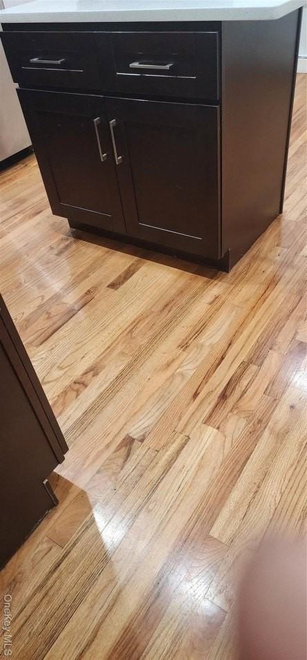 452 Linwood St - Photo 4 of 14