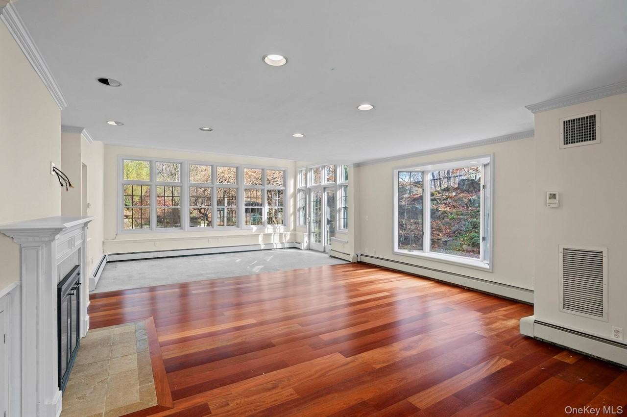 82 Shingle House Rd - Photo 7 of 50