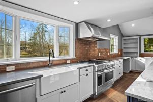 featured image of 82 Shingle House Rd