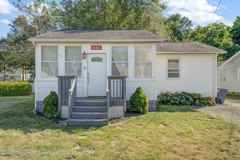 446 E Arverne Ave - Photo 1 of 1