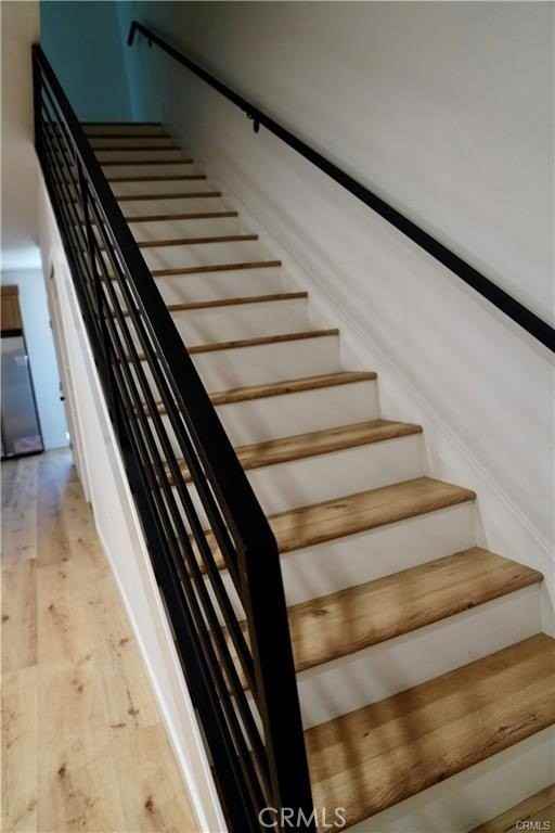 6747 Pickering Avenue - Photo 2 of 18