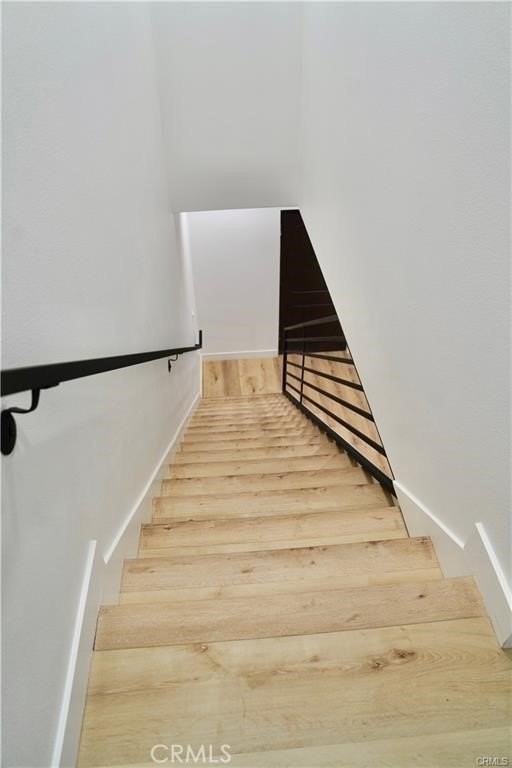 6747 Pickering Avenue - Photo 3 of 18