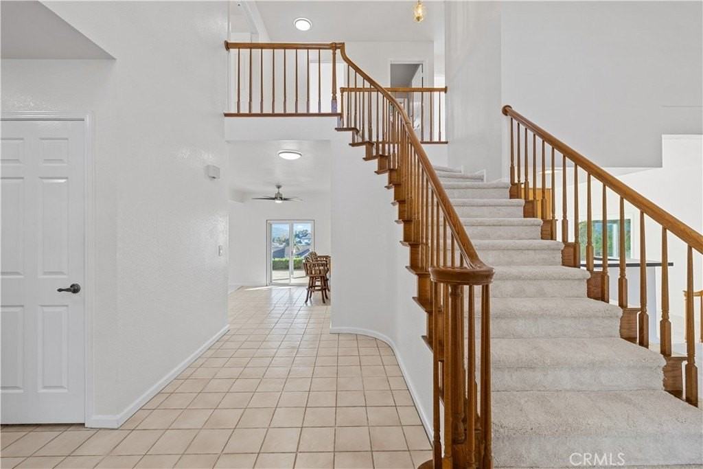 3940 E Summitridge Ln - Photo 6 of 50