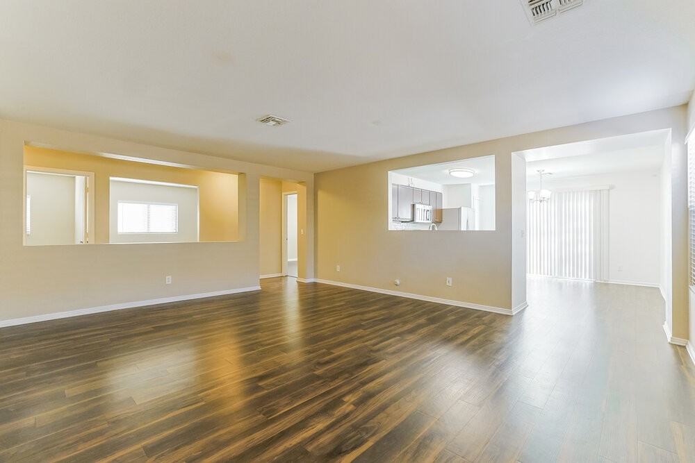 8505 E Meseto Ave - Photo 4 of 16