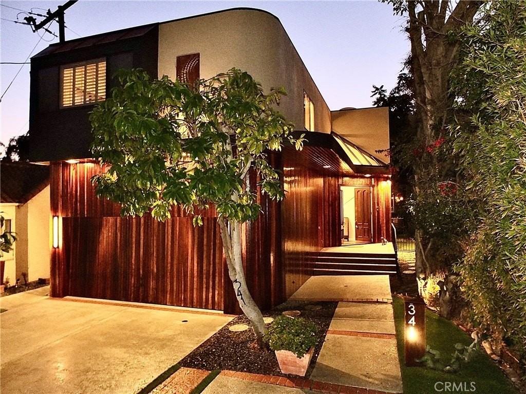 341 S Meadows Ave - Photo 4 of 50