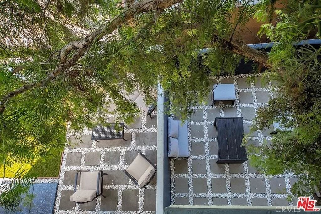 2153 S West View St - Photo 6 of 50