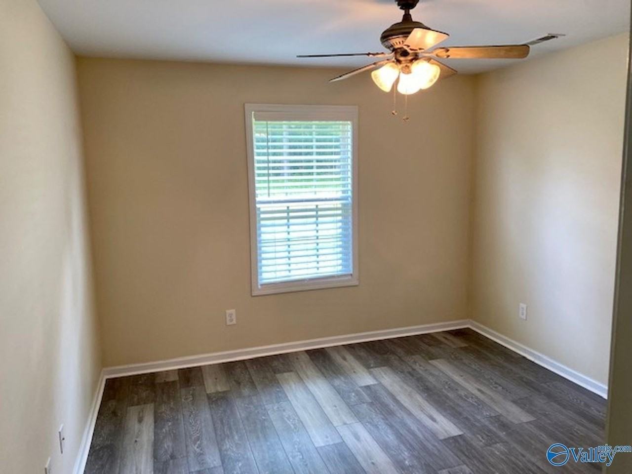 115 Ryland Ridge Cir #9 - Photo 4 of 8