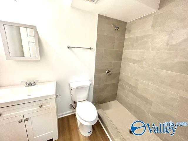 208 Meadow St #A - Photo 4 of 14