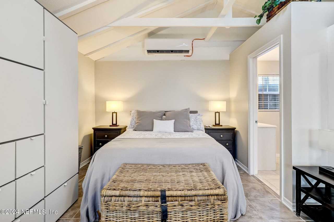 1427 1427 RIVER OAKS Road unit: Cottage Apartment - Photo 4 of 12