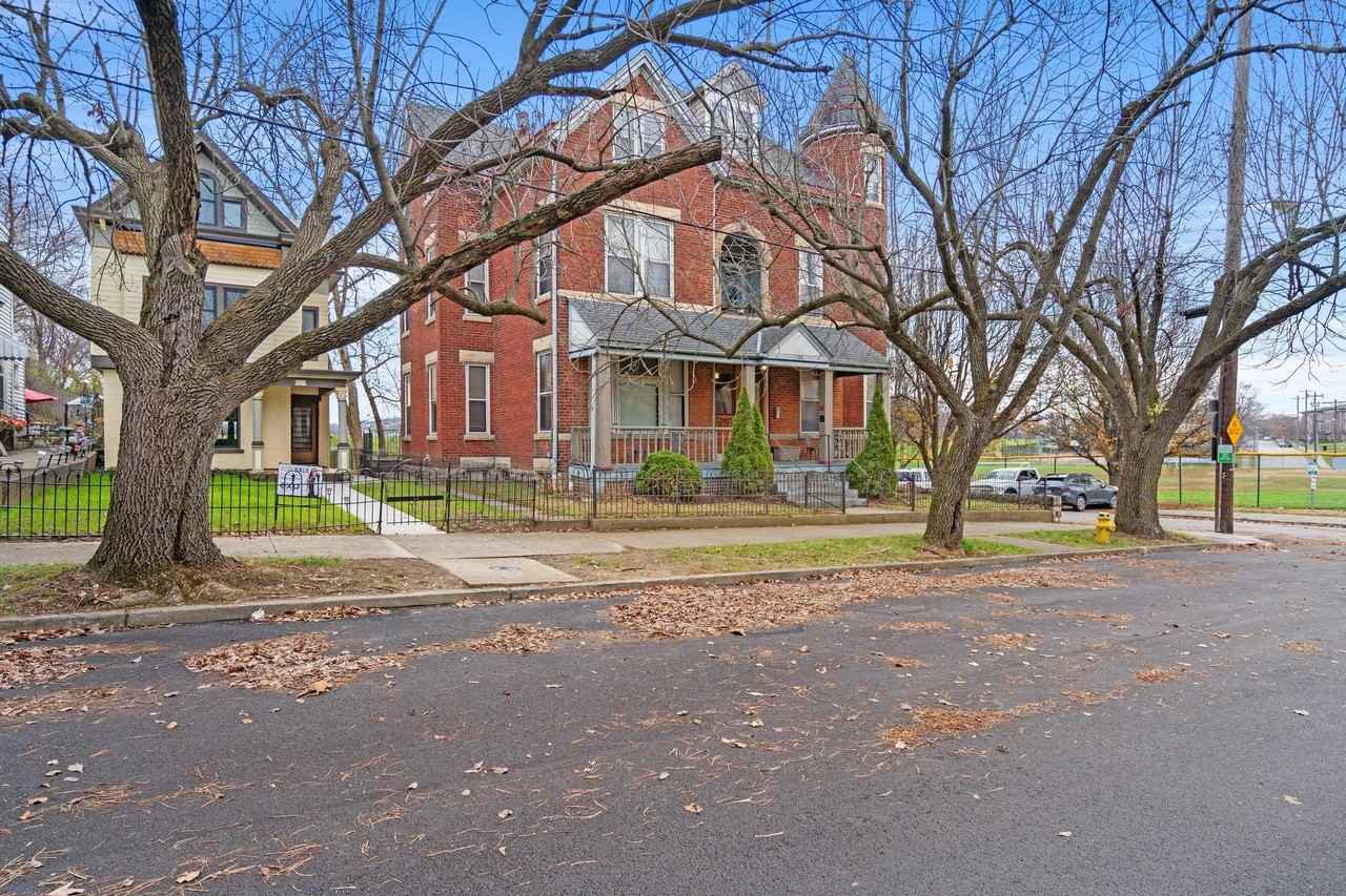 734 Garrard St Apt 1 #1 - Photo 2 of 19