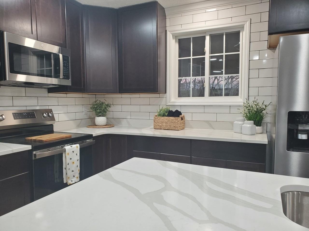 130 Merlin Place - Photo 3 of 28