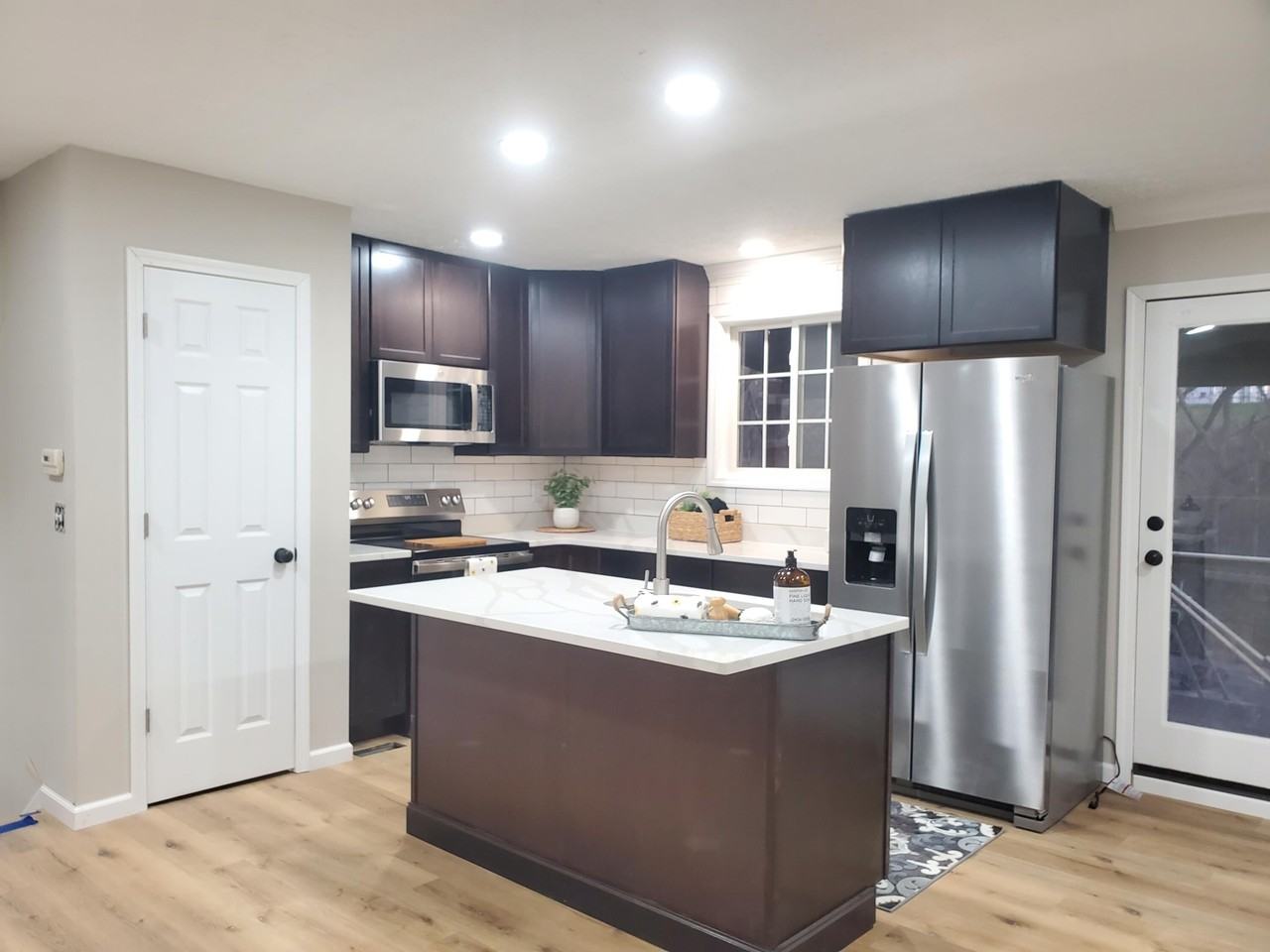 130 Merlin Place - Photo 6 of 28