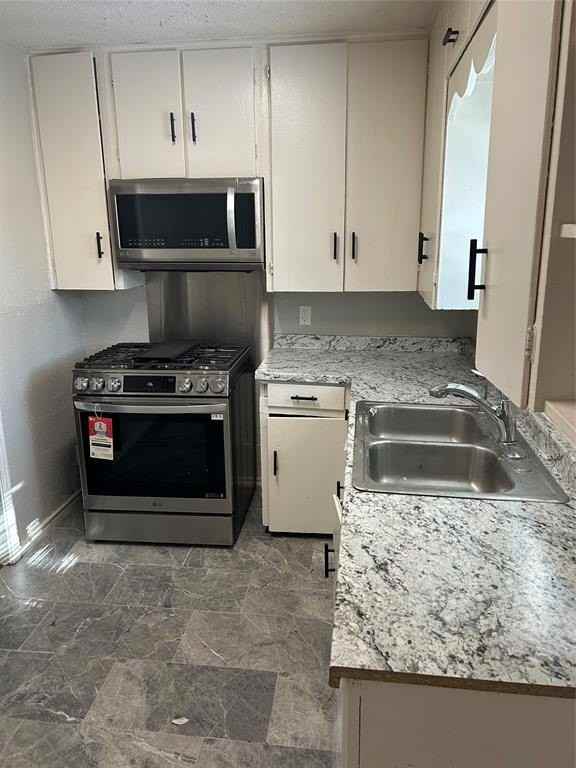 844 Nash Street - Photo 4 of 11