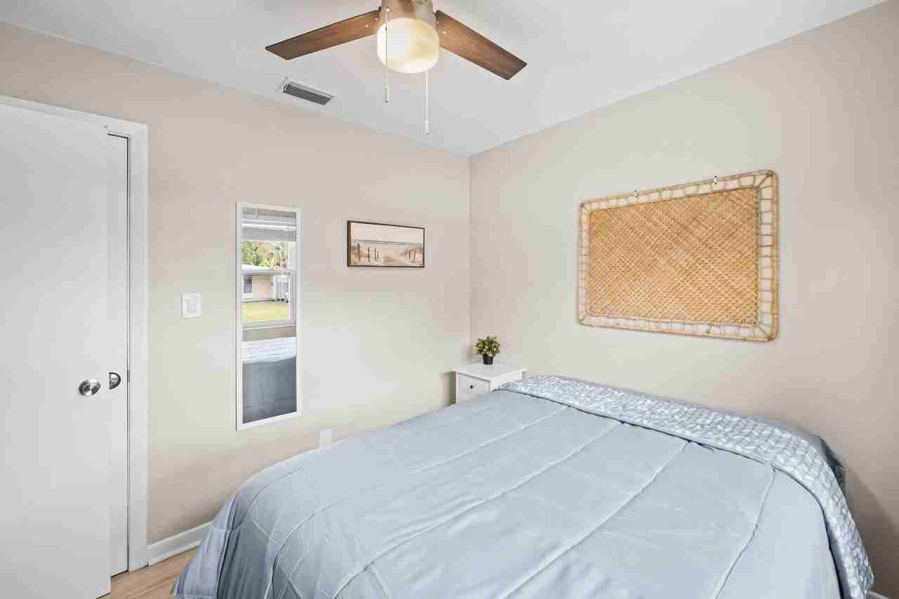 Belinda Cir - Photo 5 of 7