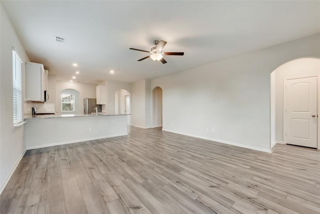 2004 Penaflor Dr - Photo 5 of 19